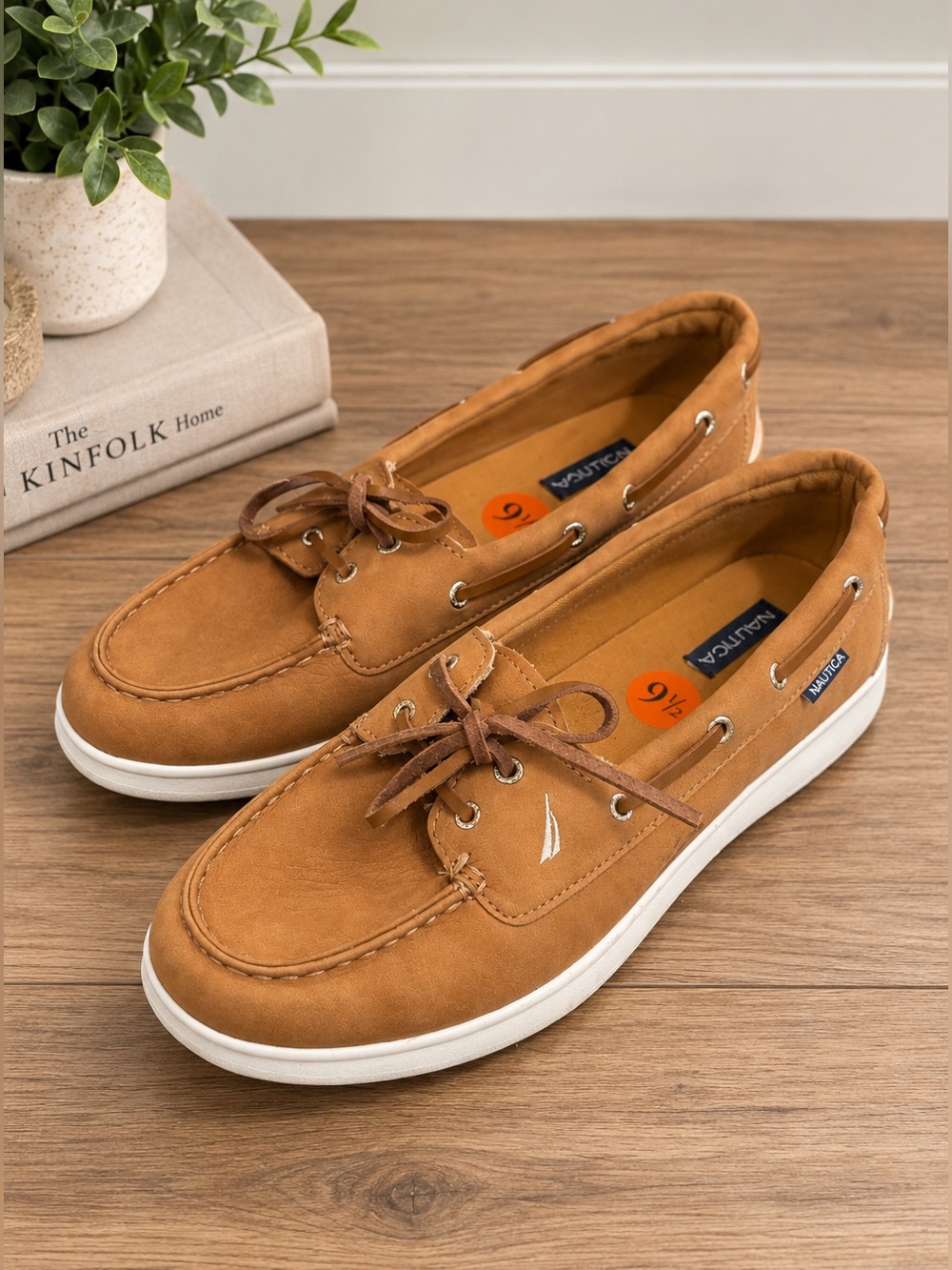 Nautica Men's Tan Boat Shoes 9.5 Preppy Coastal Deck Loafers Casual